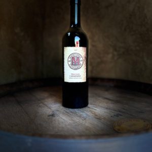 2022 & Martinez Winery Chardonnay Martinez –